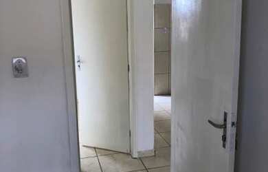 Imagem 4: Alugo Apartamento. Varanda, 52m² de Área, 1 Vaga na garageme2 Dormitórios