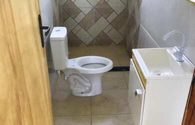 Imagem 4: Alugo ou vendo casa em Unamar Cabo Frio 5 minutos da praia 699,00 reais...