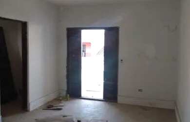 Imagem: A casa em condomínio possui 4 Dormitórios, 4 Banheiros, 4