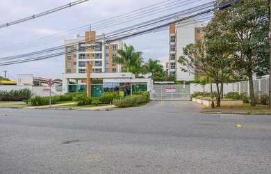 Imagem: O apartamento possui 2 Dormitórios, 1 Banheiro, 2 Vagas na