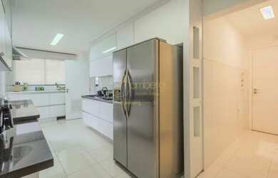 Imagem 15: Maravilhoso apto 207m², 4 dts, 4 vagas livres ao lado da Avenue São...