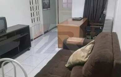 Imagem: A casa em condomínio possui 3 Dormitórios, 1 Banheiro, 3 Vagas