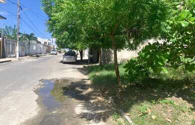 Imagem 6: Terreno à venda no Bairro Aruana. 300m². 12 x 25. Ao lado do Futuro...