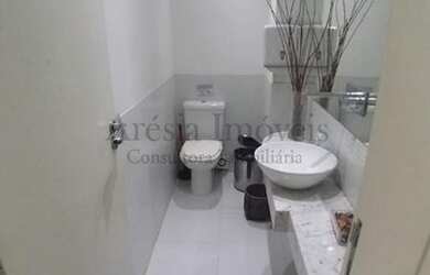 Imagem 9: Prédio Corporativo