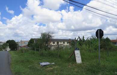 Imagem 2: Lote/Terreno para venda possui 1900 metros quadrados em Bairro Alto - Curitiba - PR