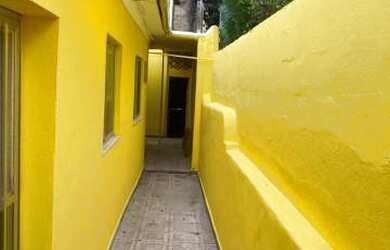 Imagem: A casa possui 2 Dormitórios, 1 Banheiro, 60m² de Área e