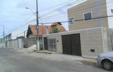 Imagem: A kitnet possui 1 Dormitório, 1 Banheiro, 1 Vaga na garagem