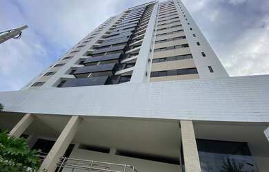 Imagem: O apartamento à venda possui 4 Dormitórios, 5 Banheiros, 3