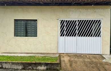 Imagem: A casa possui 2 Dormitórios, 2 Banheiros, 1 Vaga na garagem