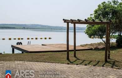 Imagem: O terreno possui 600m² de Área e está localizado em Parque