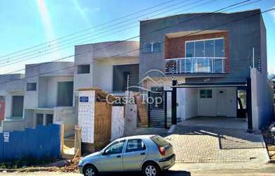 Imagem: A casa possui 3 Dormitórios, 1 Banheiro, 1 Vaga na garagem