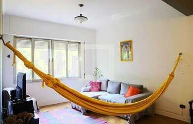 Imagem: O apartamento possui 3 Dormitórios, 2 Banheiros, 1 Vaga na