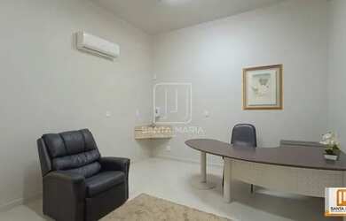 Imagem: O depósito possui 1 Vaga na garagem, 22m² de Área e está