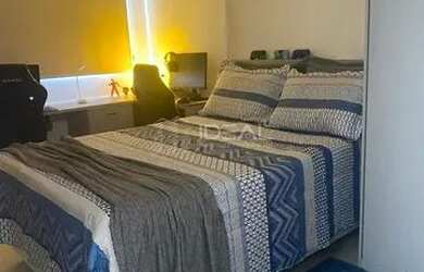 Imagem: O apartamento possui 2 Dormitórios, 2 Banheiros, 2 Vagas na