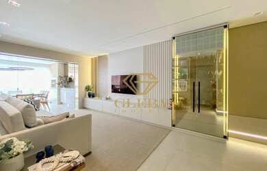 Imagem: O apartamento possui 3 Dormitórios, 3 Banheiros, 2 Vagas na