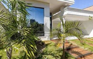 Imagem: A casa em condomínio possui 3 Dormitórios, 4 Banheiros, 4