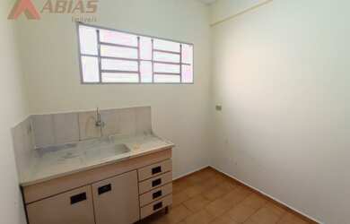 Imagem 2: Kitnet em Jardim Lutfalla - São Carlos, SP