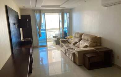 Imagem: O apartamento possui 3 Dormitórios, 5 Banheiros, 3 Vagas na