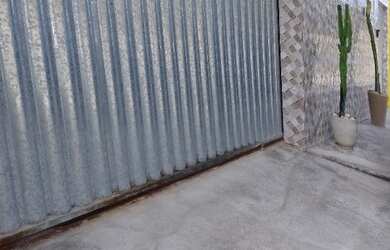 Imagem: A casa possui 5 Dormitórios, 5 Banheiros, 1 Vaga na garagem