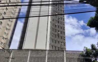 Imagem: O depósito possui 1 Vaga na garagem e 84m² de Área e está