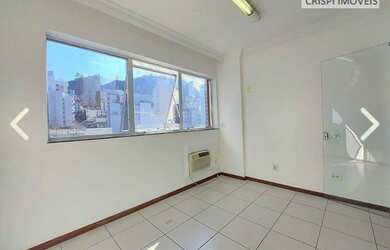 Imagem: O depósito possui 2 Vagas na garagem, 59m² de Área e está