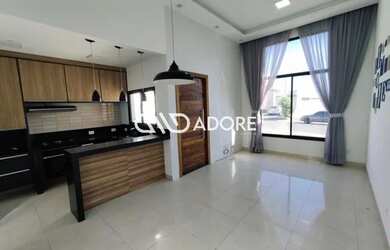 Imagem: A casa em condomínio possui 3 Dormitórios, 2 Banheiros, 3