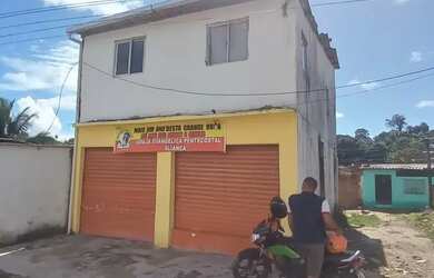 Imagem: A casa possui 2 Dormitórios, 2 Banheiros, 1 Vaga na garagem