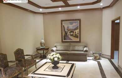 Imagem: O apartamento possui 4 Dormitórios, 1 Banheiro, 3 Vagas na