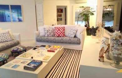 Imagem: O apartamento possui 5 Dormitórios, 1 Banheiro, 3 Vagas na