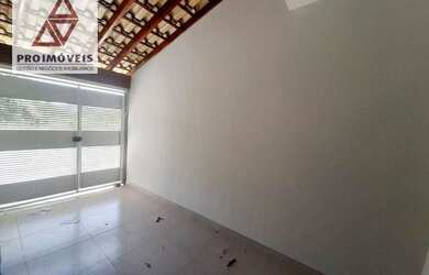 Imagem: A casa possui 2 Dormitórios, 1 Banheiro, 1 Vaga na garagem