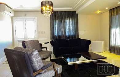 Imagem: A casa possui 3 Dormitórios, 4 Banheiros, 4 Vagas na garagem