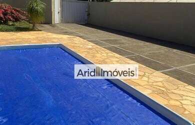 Imagem: A casa possui 2 Dormitórios, 2 Banheiros, 200m² de Área