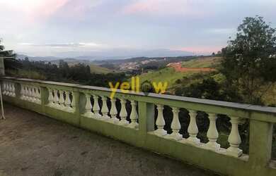 Imagem 7: Condomínio Country Club. Área de serviço, 330m² de Área, 4 Vagas...