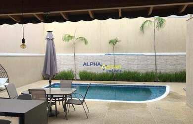 Imagem: A casa em condomínio possui 3 Dormitórios, 5 Banheiros, 4