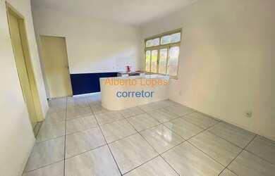 Imagem: A casa possui 2 Dormitórios, 1 Banheiro, 60m² de Área e