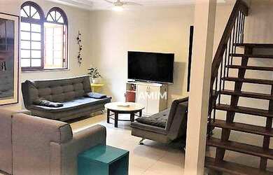 Imagem 2: Casa com 3 Quartos à Venda, 304 m² Por R$ 800.000 - Itaipu - Niterói/RJ