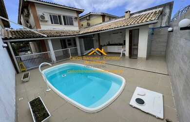 Imagem: A casa em condomínio possui 5 Dormitórios, 4 Banheiros, 1