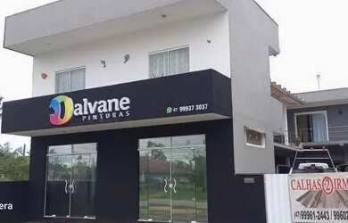 Imagem: A casa possui 5 Dormitórios, 5 Banheiros, 360m² de Área e