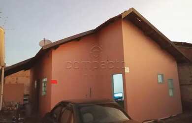 Imagem: A casa à venda possui 3 Dormitórios, 1 Banheiro, 1 Vaga na