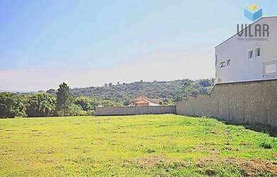 Imagem: O terreno possui 1.230m² de Área e está localizado em Vivendas