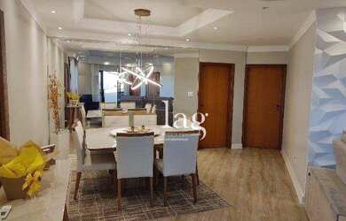 Imagem: O apartamento possui 3 Dormitórios, 5 Banheiros, 2 Vagas na