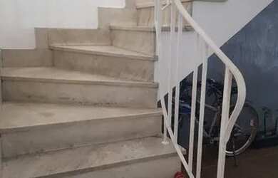 Imagem: A casa possui 2 Dormitórios, 2 Banheiros, 1 Vaga na garagem