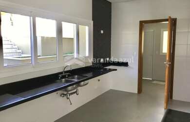 Imagem 13: Sobrado alto padrão no Condomínio Aruã - Aceita permuta e Financiamento