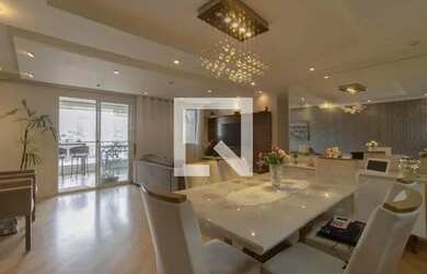 Imagem: O apartamento possui 3 Dormitórios, 2 Banheiros, 2 Vagas na