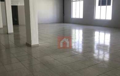 Imagem: O depósito possui 500m² de Área e está localizado em Centro