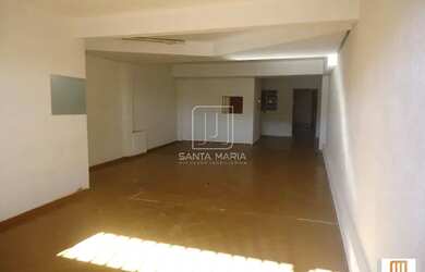 Imagem: O depósito possui 4 Vagas na garagem e 550m² de Área e está