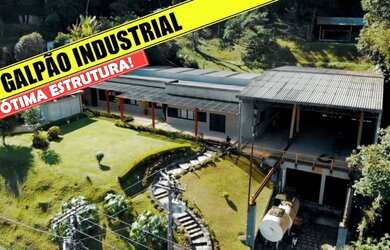 Imagem: O depósito possui 624m² de Área e está localizado em Meudon