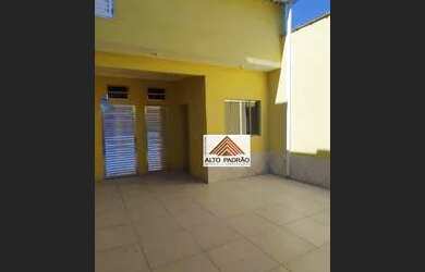 Imagem: A casa possui 5 Dormitórios, 4 Banheiros, 2 Vagas na garagem