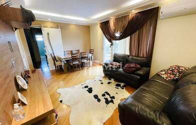 Imagem: O apartamento possui 3 Dormitórios, 3 Banheiros, 2 Vagas na