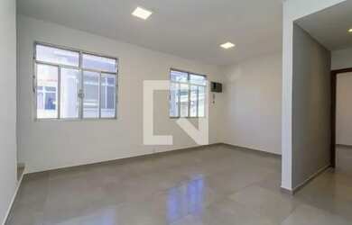 Imagem: A casa em condomínio possui 4 Dormitórios, 3 Banheiros, 1